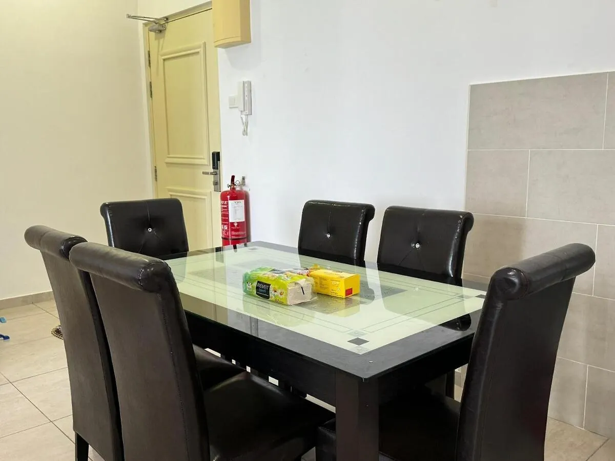 2R2B Atlantis L31 Melaka-5Pax Apartment