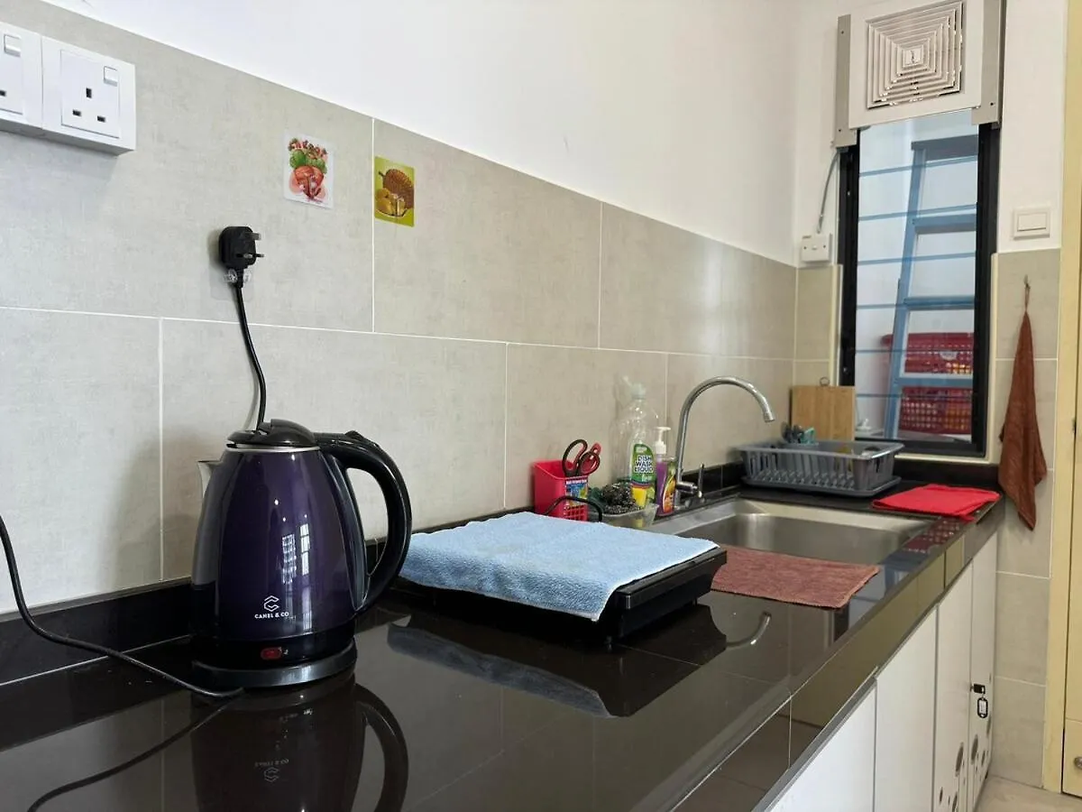 2R2B Atlantis L31 Melaka-5Pax Apartment 0*, Malacca Malaysia
